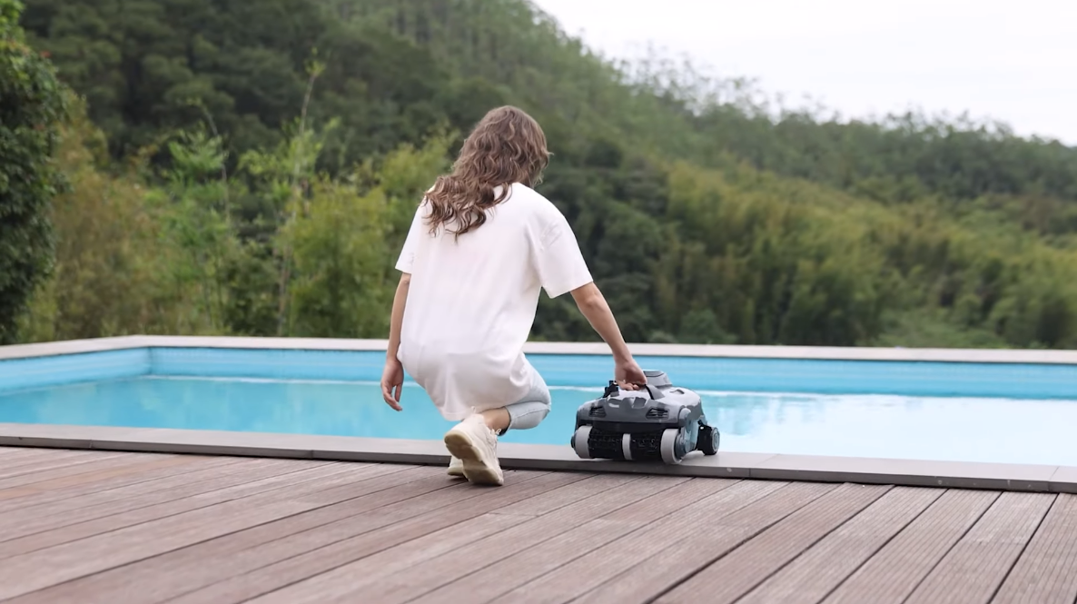 How Often Should I Use Robotic Pool Cleaner